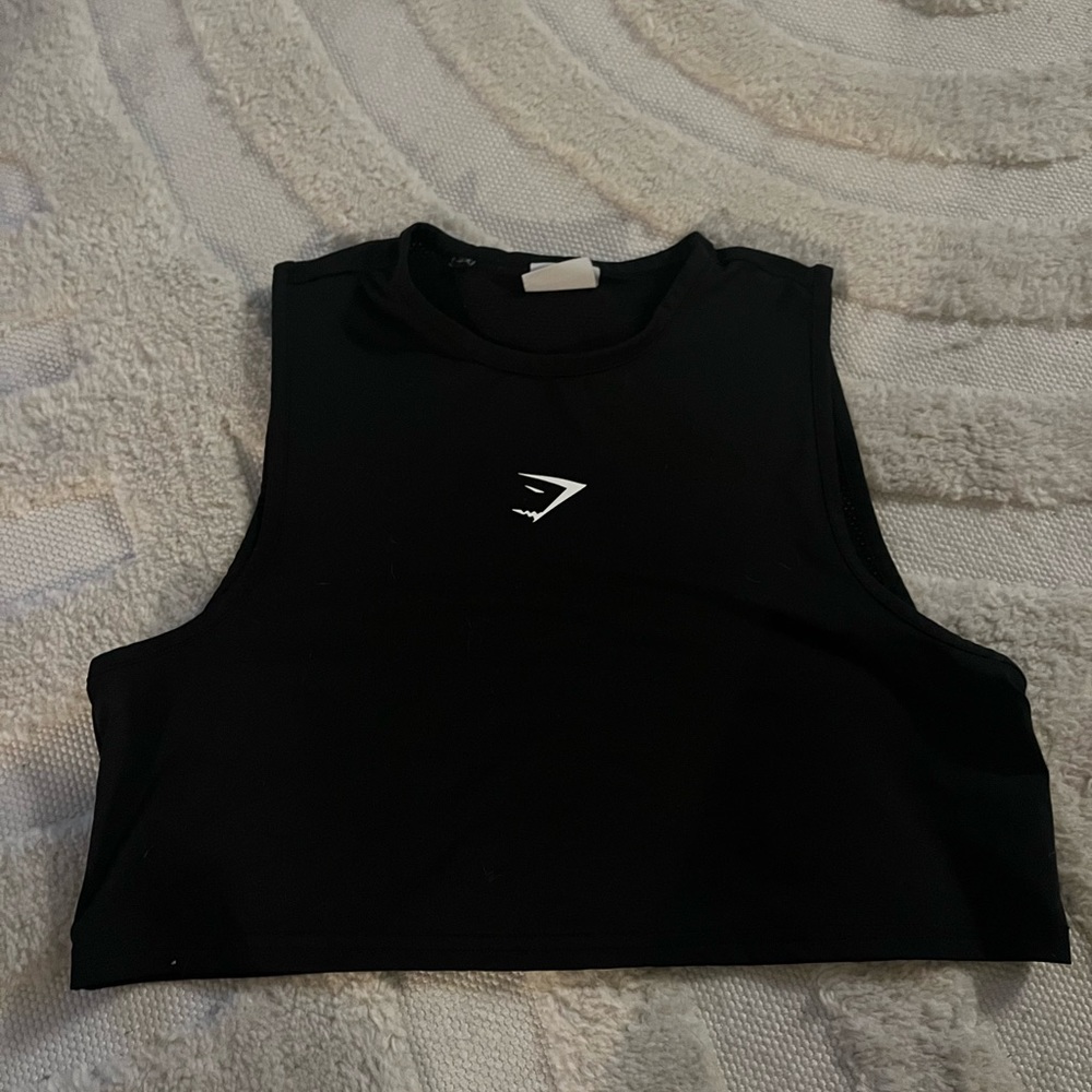 Gym shake cropped top